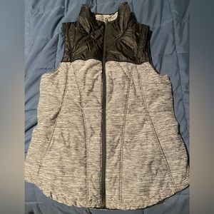 Women’s North Face Vest